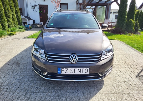 Volkswagen Passat cena 39900 przebieg: 185000, rok produkcji 2012 z Góra małe 277